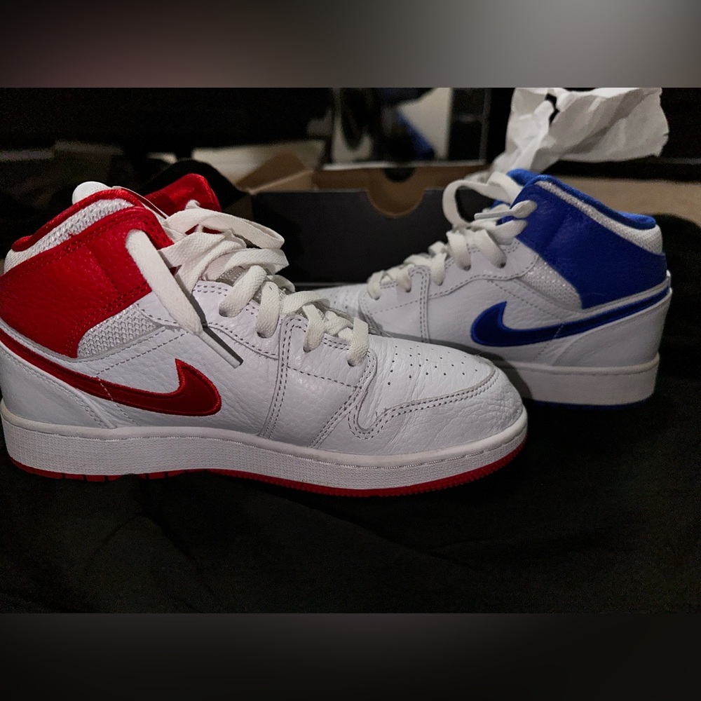 Air Jordan 1 Mid SE